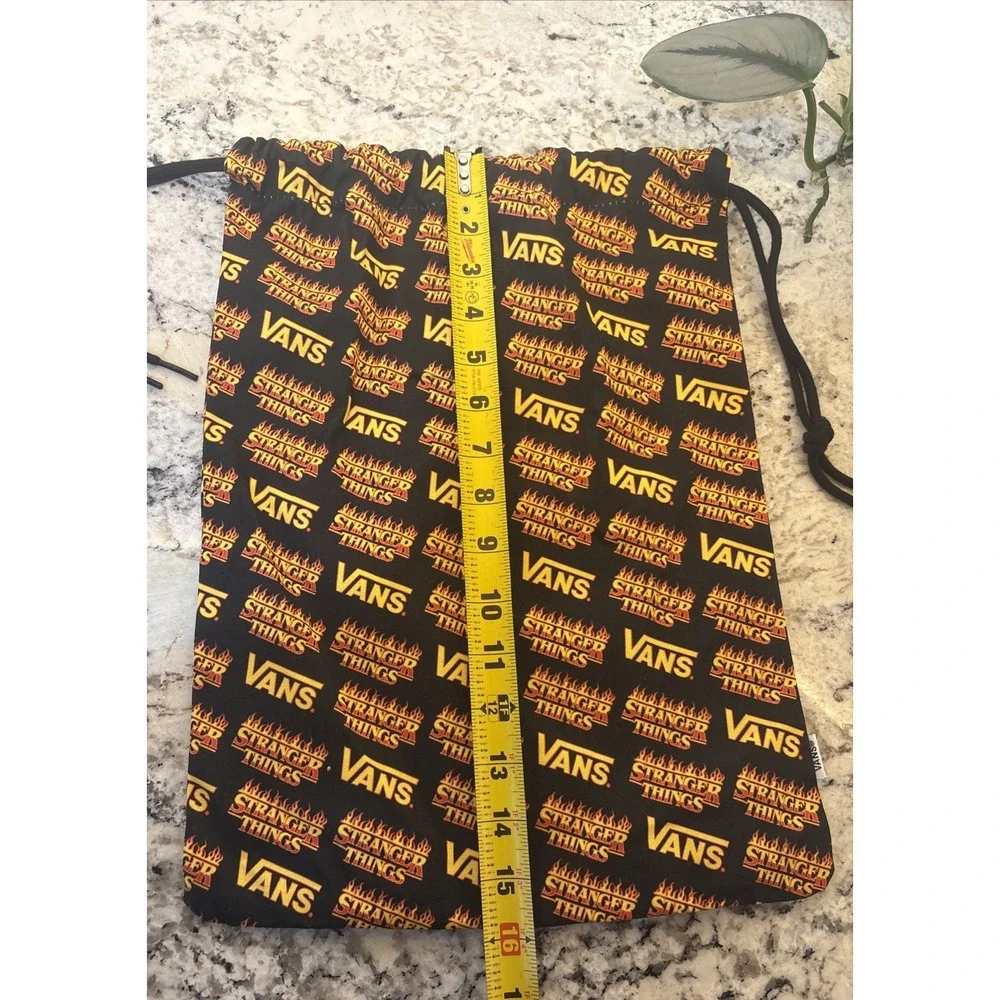 VANS X Stranger Things Bag Cinched Drawstring Canvas Shoe Pouch 11.75 x 15.75‎